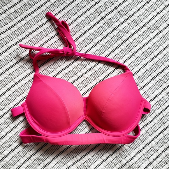 Victoria's Secret Other - Victoria's Secret Bikini Top Size 34C B15